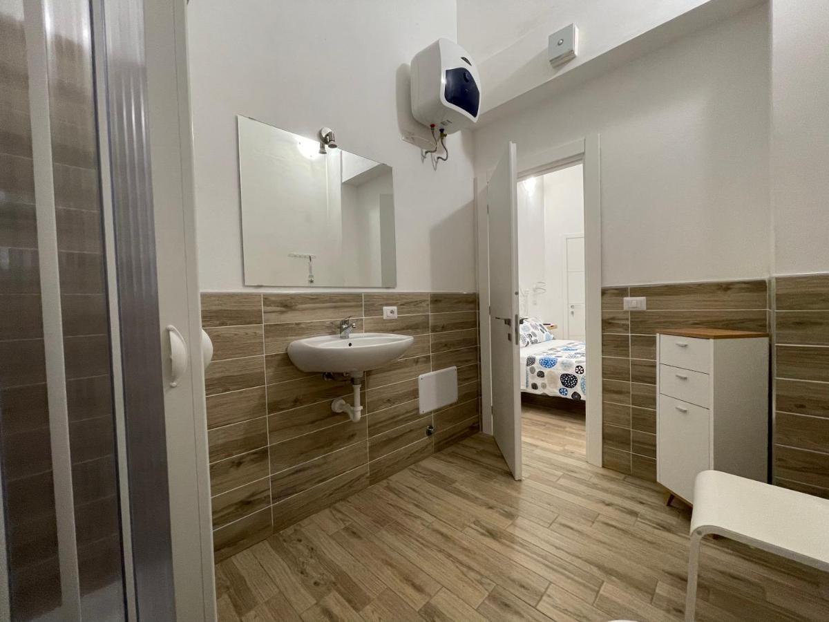 White Shell Rooms Accomodation Fast Check-In 阿尔盖罗 外观 照片