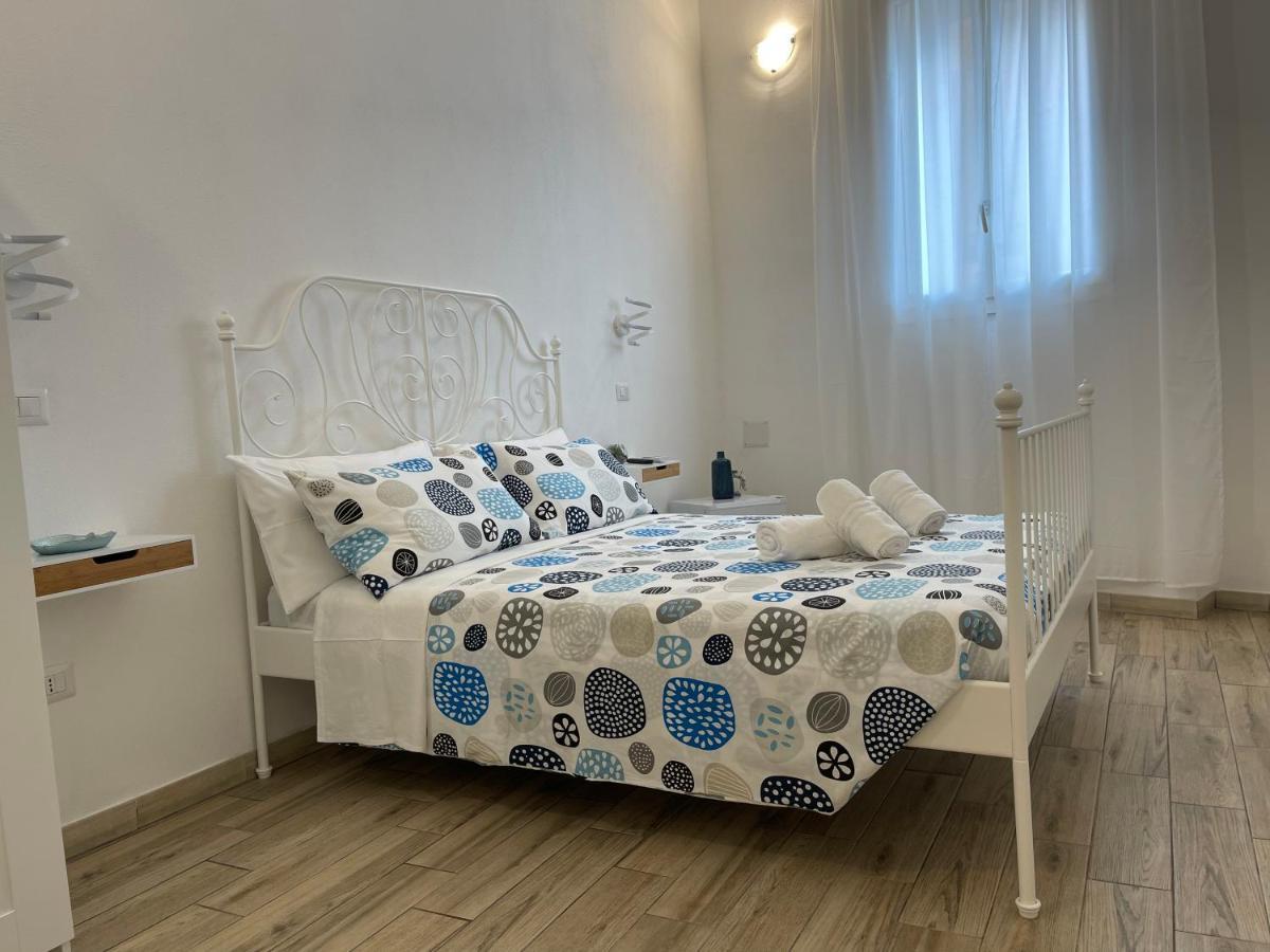 White Shell Rooms Accomodation Fast Check-In 阿尔盖罗 外观 照片